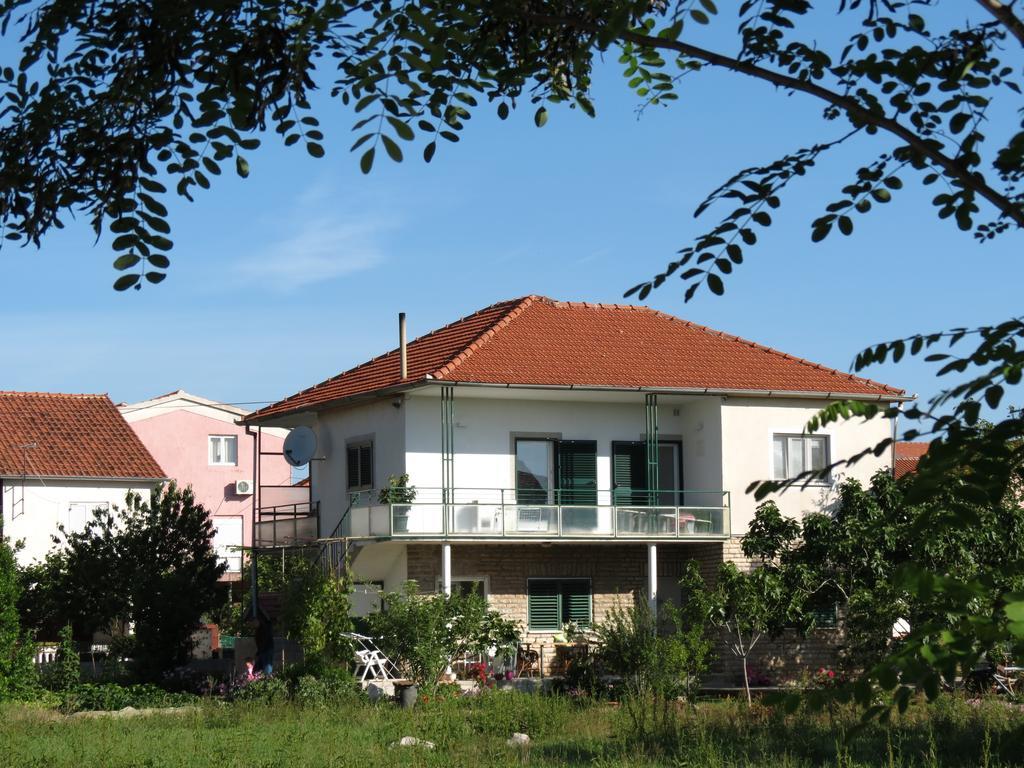 Apartments Grubisin Трибунь Экстерьер фото